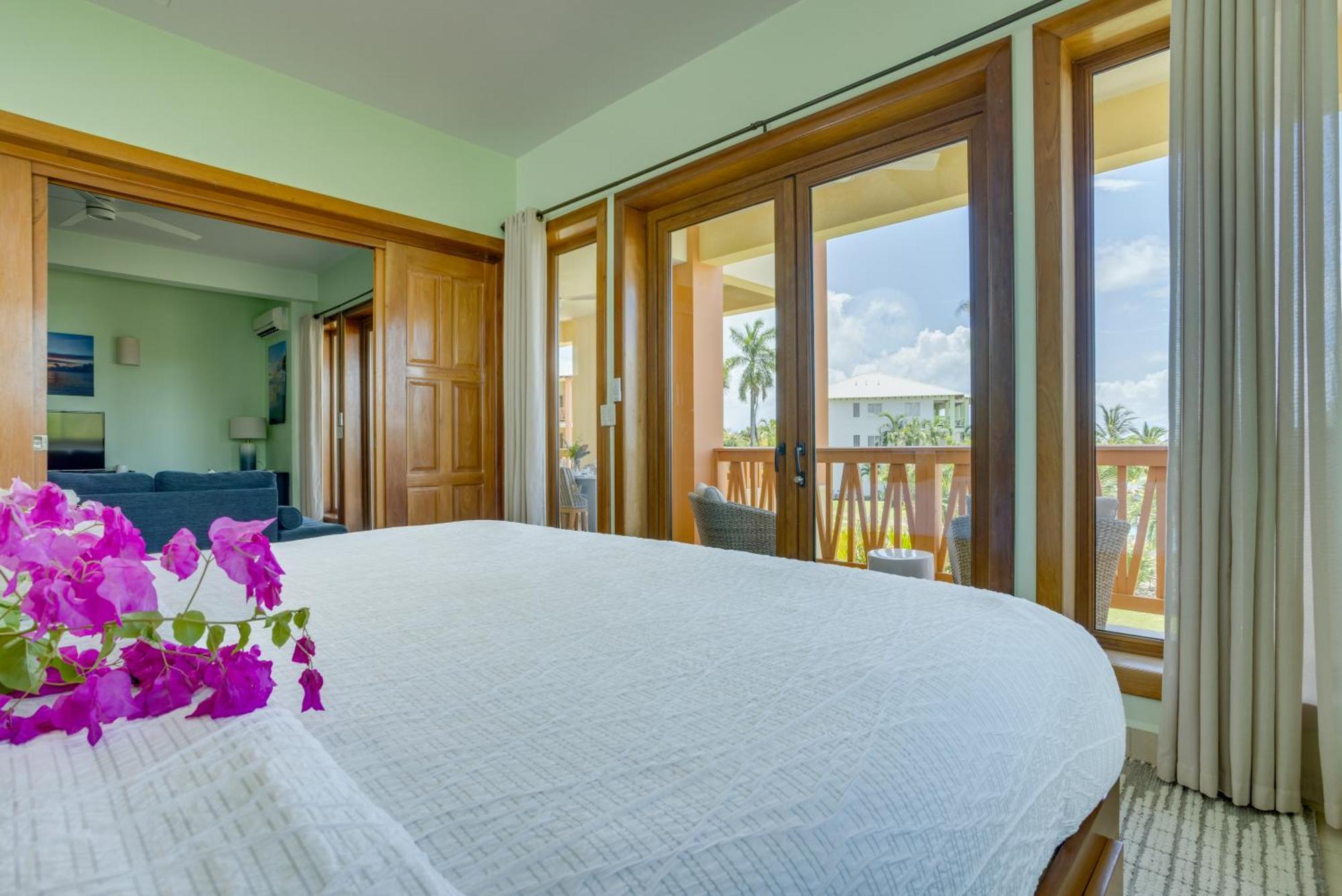 The Villas At Cocoplum Placencia Bagian luar foto